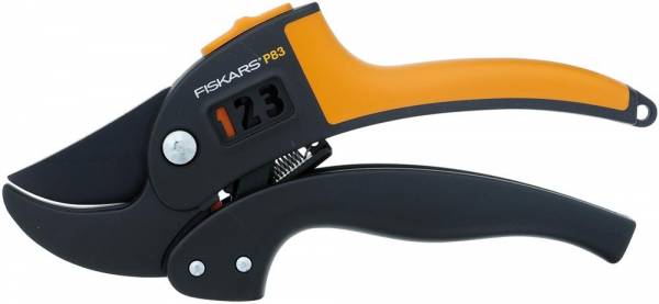 Gartenschere PowerStep Amboss Fiskars